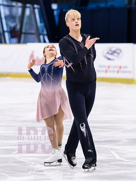 Gabriela Palomeque & Tanner White (ECU)