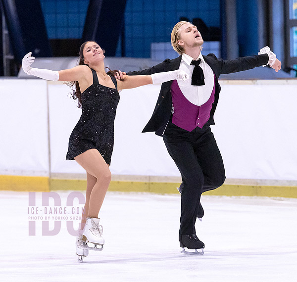 Zoe Larson & Andrii Kapran (UKR)