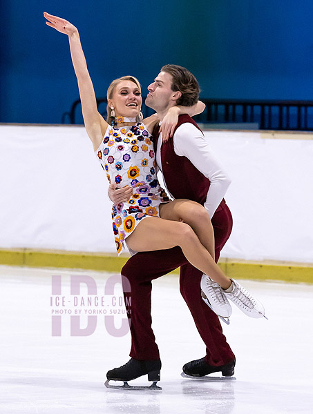 Phebe Bekker & James Hernandez (GBR)