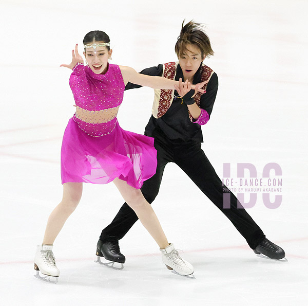 Kaho Yamashita & Yuto Nagara