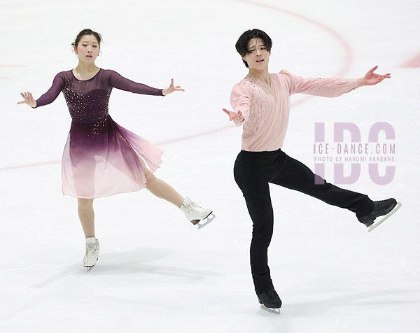 Azusa Tanaka & Shingo Nishiyama