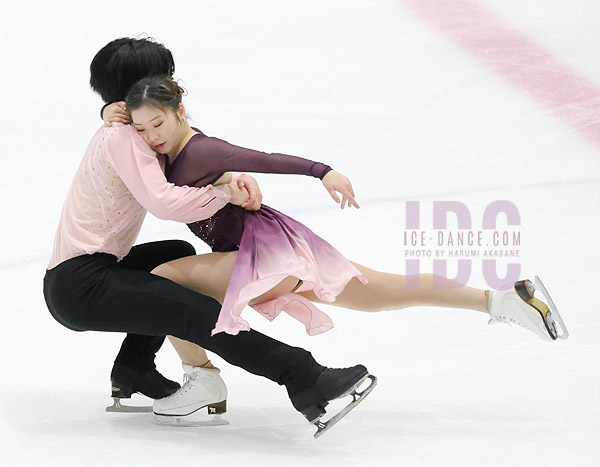 Azusa Tanaka & Shingo Nishiyama