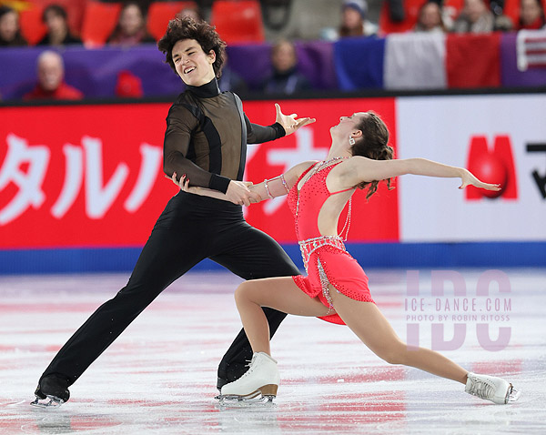Darya Grimm & Mikhail Savitskiy (GER)