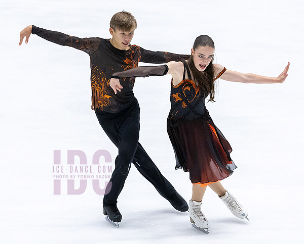 Louise Cohas-Bogey & Daniil Grishin (FRA)