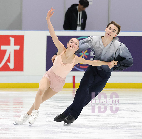 Hana Maria Aboian & Daniil Veselukhin (USA)