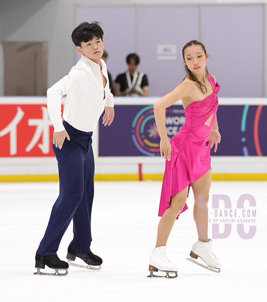 Chloe Nguyen & Brendan Giang (CAN)