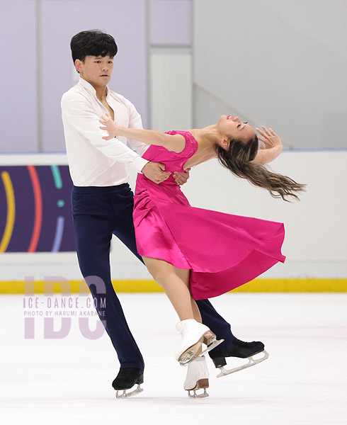 Chloe Nguyen & Brendan Giang (CAN)