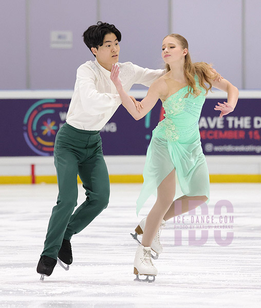 Madelaine Ann Breau & Namu Lee (KOR)