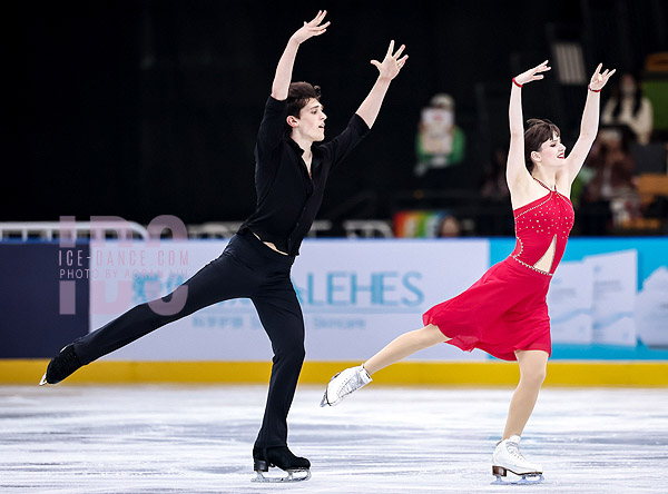 Lilia Schubert & Nikita Remeshevskiy (GER)