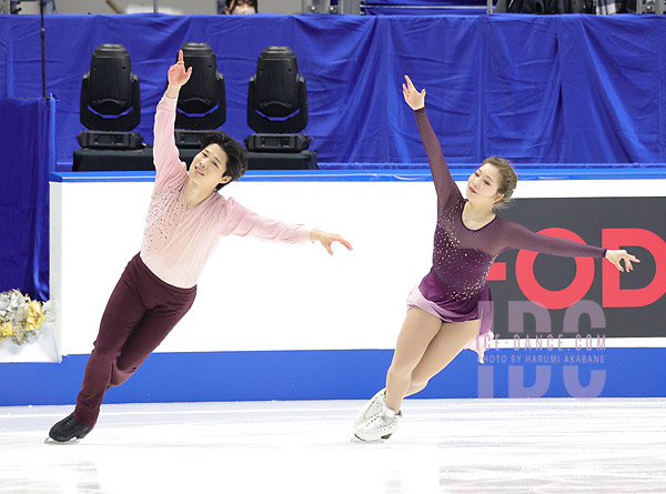Azusa Tanaka & Shingo Nishiyama 