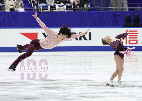 Azusa Tanaka & Shingo Nishiyama 