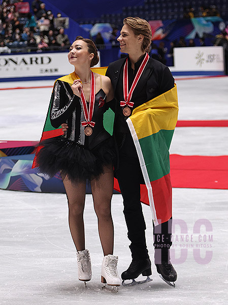 Allison Reed & Saulius Ambrulevicius (LTU)