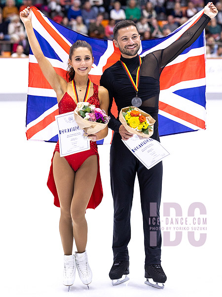 Lilah Fear & Lewis Gibson (GBR)