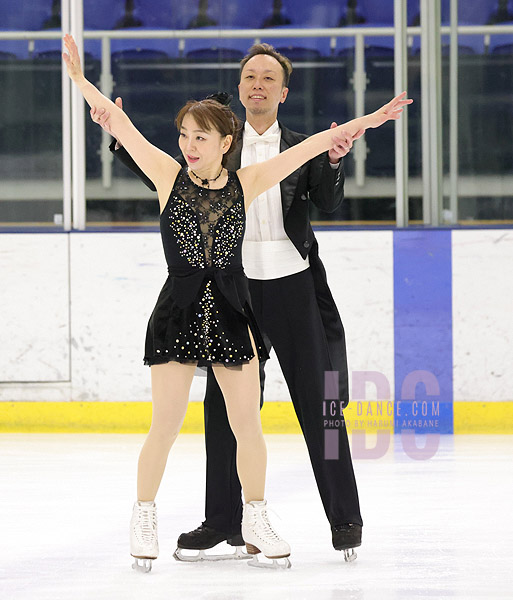 Toko Kobayashi & Atsushi Funabashi
