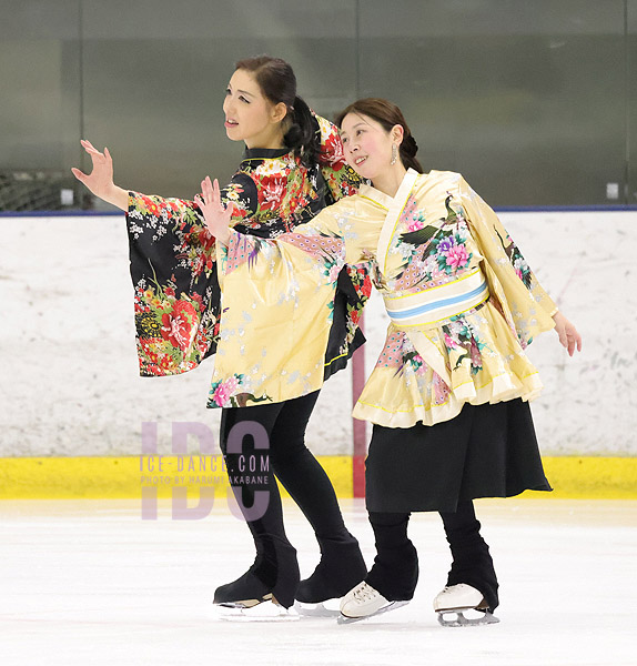 Nozomi Watanabe & Yumiko Oguro