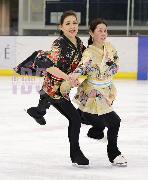 Nozomi Watanabe & Yumiko Oguro