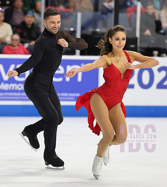 Lilah Fear.& Lewis Gibson (GBR)