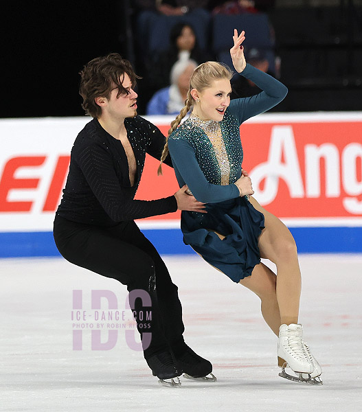 Alicia Fabbri & Paul Ayer (CAN)