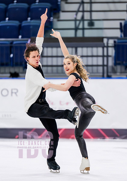 Summer Homick & Nicholas Buelow 