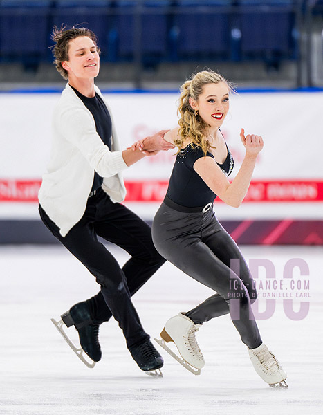Summer Homick & Nicholas Buelow 
