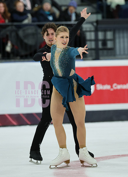 Alicia Fabbri & Paul Ayer