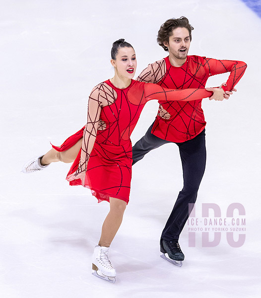 Emese Csiszer & Mark Shapiro (HUN)