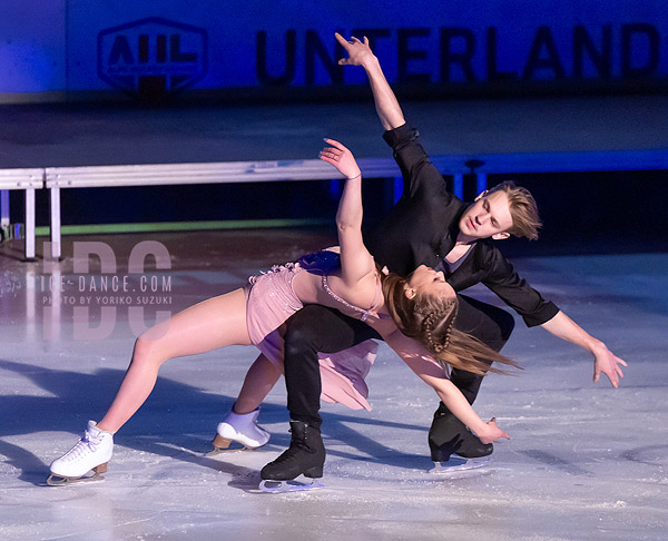 Mariia Pinchuk & Mykyta Pogorielov