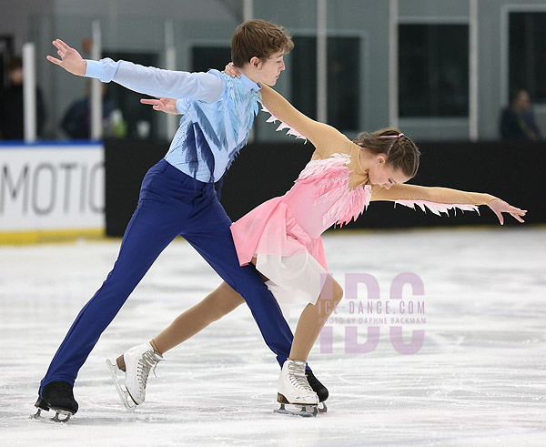 Molli Taylorson & Roman Wyzik 