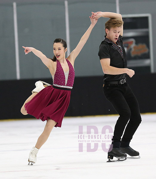 Vanessa Pham & Anton Spiridonov
