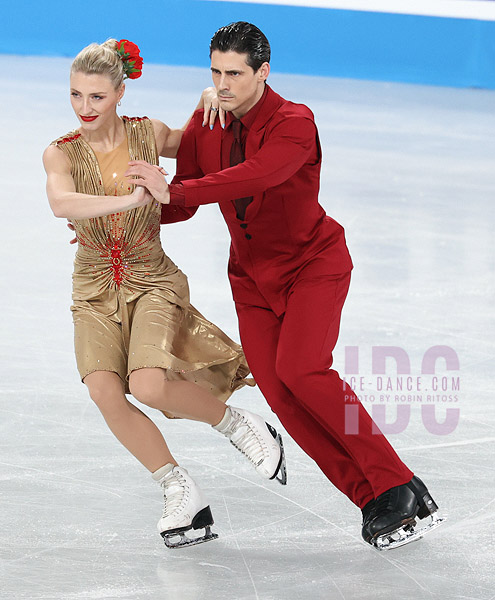 Piper Gilles & Paul Poirier (CAN)